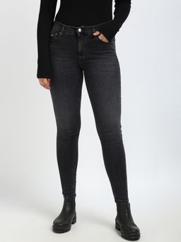 Tommy Hilfiger - Women Black Solid Jeans