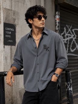Bene Kleed - Men Grey Oversize Badge Shirt