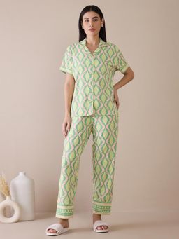 Sweet Dreams - Women Printed Front Open Shirt And Pyjama (Set of 2)