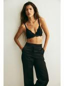 Black color option, Currently selected