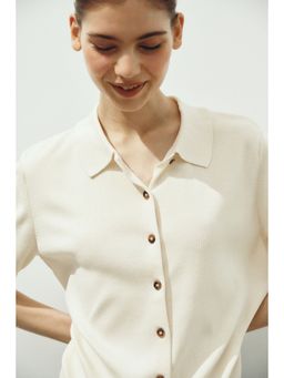 H&M - Women Cream Collared Cardigan