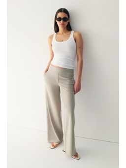 H&M - Women Beige Four-Way Stretch Wide Trousers