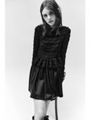 Black color option, Currently selected