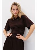 Brown color option