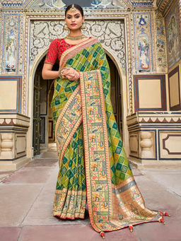 Odette - Green Silk Blend Printed Saree with Unstitched Blouse with Unstitched