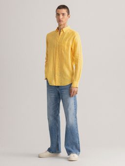 GANT - Men Yellow Solid Regular Shirt