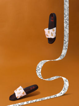 Jack & Jones - X Garfield White Printed Pool Sliders