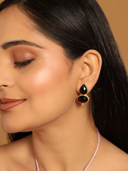 Nuyug - Black 22K Gold Plated Bold Black Embrace Stud Earrings