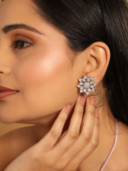 Nuyug - White Rhodium-Plated Rhinestone Studded Floral Shaped Statement Studs Earrings