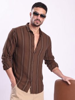 Bene Kleed - Men Vertical Striped Spread Collar Pure Cotton Casual Brown Shirt