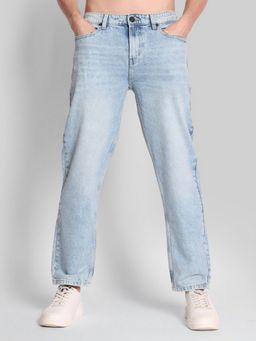 Bene Kleed - Men Relaxed Fit Mid-Rise Clean Look Light Fade Cotton Blue Jeans
