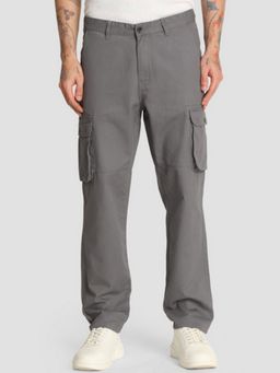Bene Kleed - Men Grey Solid Regular Fit Mid Rise Cotton Cargo