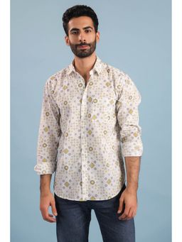 RATAN JAIPUR - Men Yellow Cotton Geometric Shirt