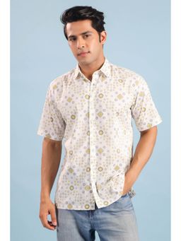 RATAN JAIPUR - Men Yellow Cotton Geometric Shirt