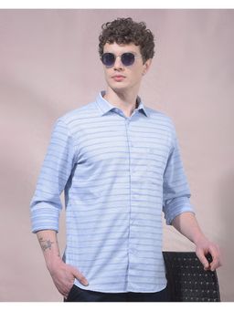 CRIMSOUNE CLUB - Men Blue Horizontal Striped Shirt