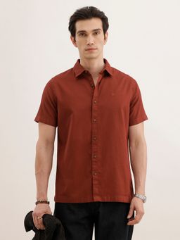 WROGN - Men Textured Solid Regular Fit Brown Shirt