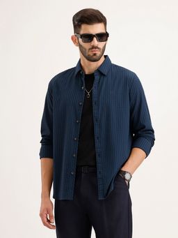 WROGN - Men Slim Fit Textured Blue Shirt