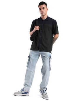 WROGN - Men Colourblocked Cotton Olive Flat Knit Shirt