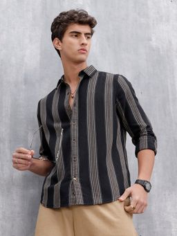 WROGN - Men Black Striped Pattern Casual Shirt