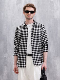 WROGN - Men Seersucker Micro Checks Black Shirt