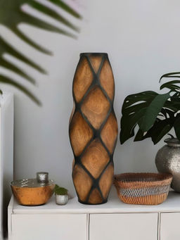 At Home by Nilkamal - Diamond Oval Vase Brown