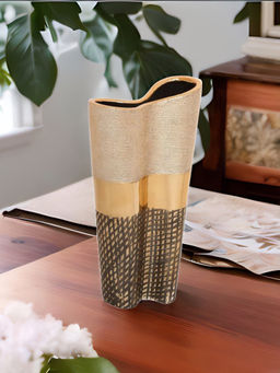 At Home by Nilkamal - Glamor Abstract Vase Multicolor