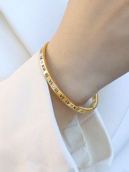 Jewels Galaxy - Gold-Plated Ad Anti Tarnish Roman Numerals Kada