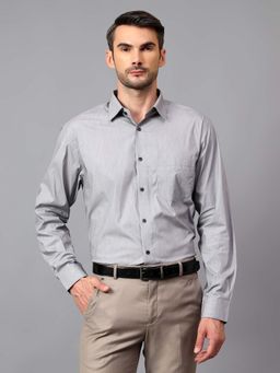 Cantabil - Men Dark Grey Solid Spread Collar Formal Shirt