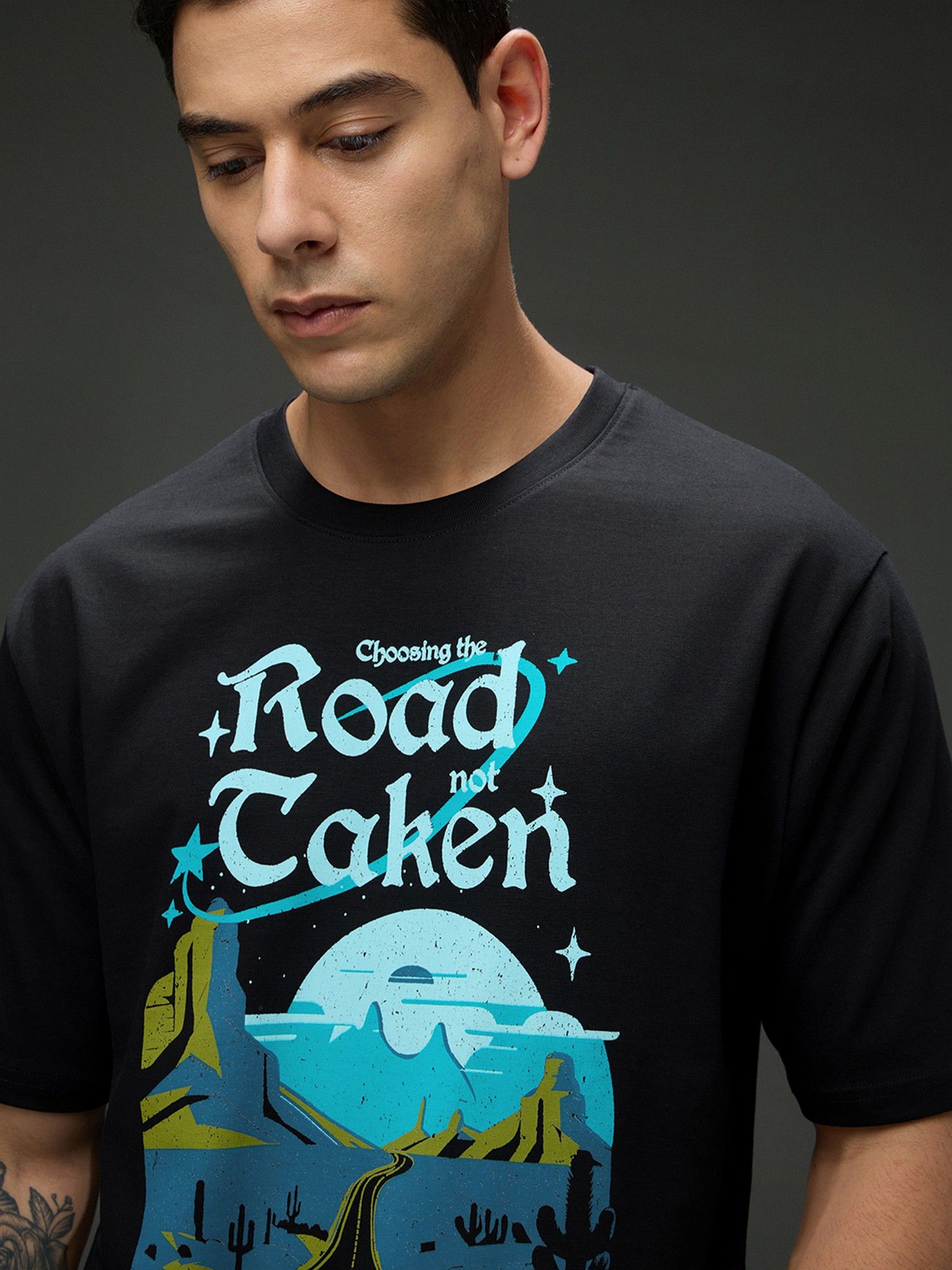 Men Round Neck Half Sleeve Black Printed Oversized Fit T-Shirt