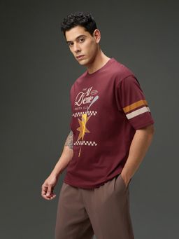 DILLINGER - Men Round Neck Half Sleeve Printed Maroon Oversized Fit T-Shirt
