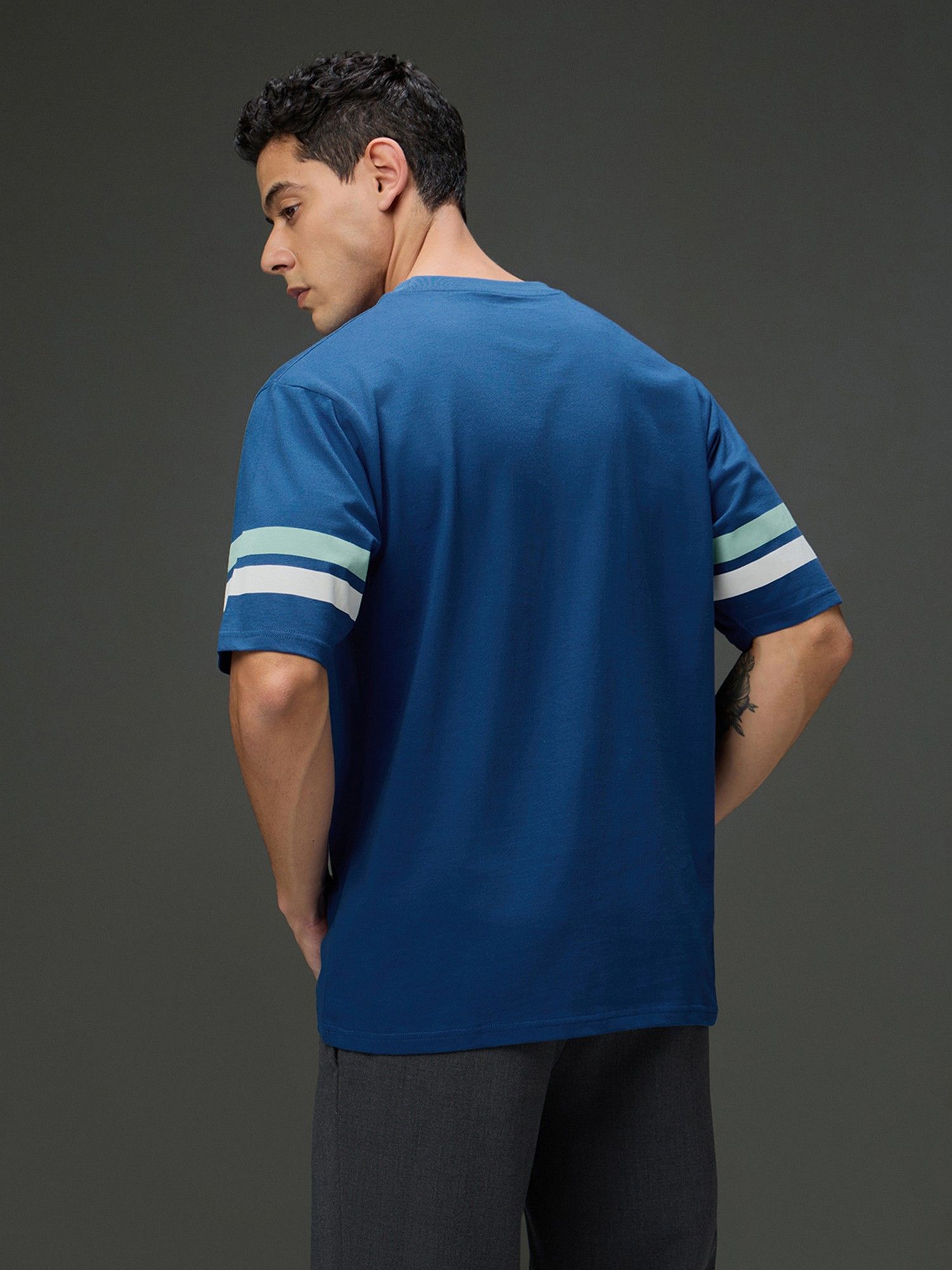 Men Round Neck Half Sleeve Printed Oversized Fit Blue T-Shirt