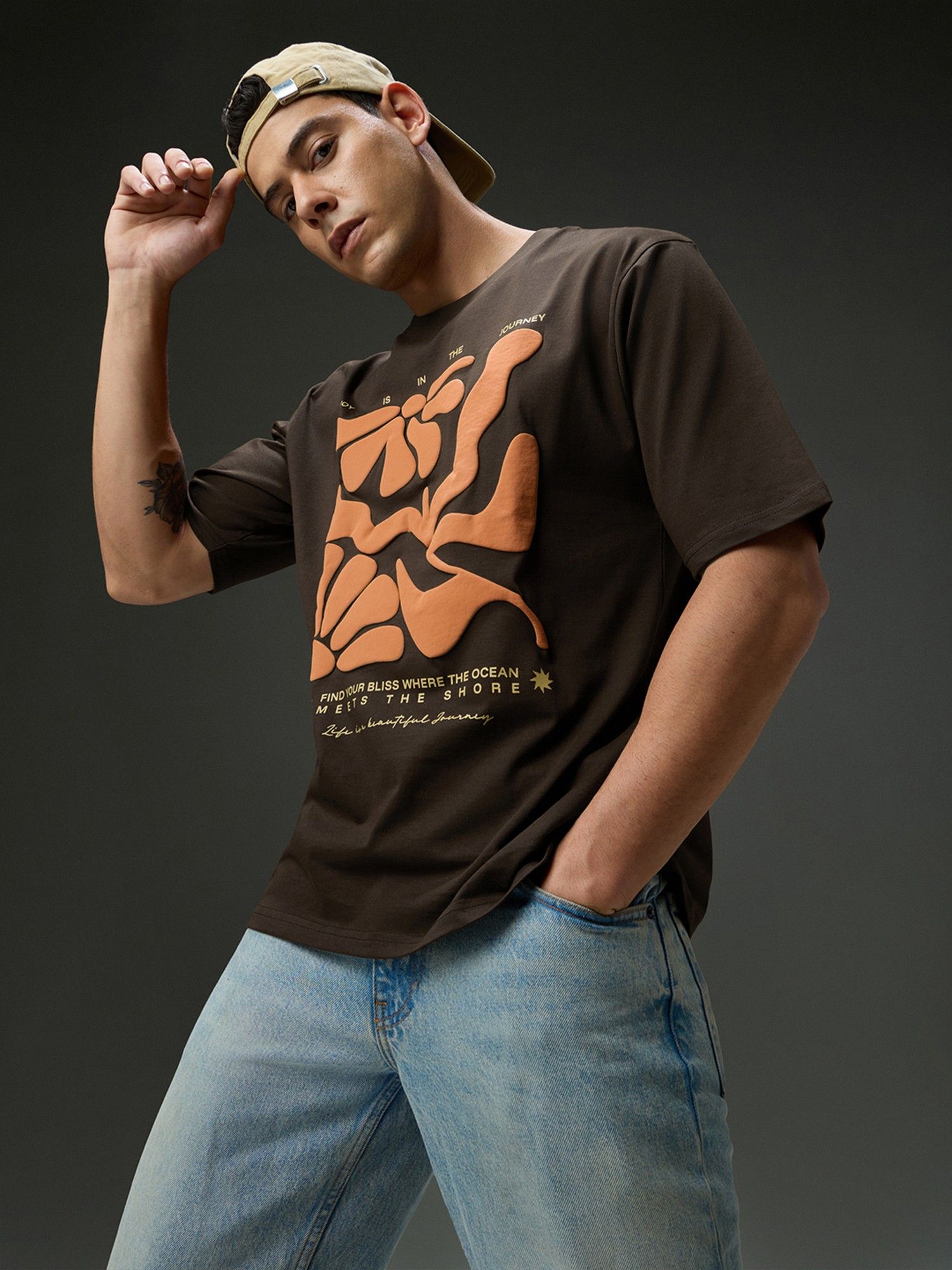 Men Round Neck Half Sleeve Puff Printed Oversized Brown Fit T-Shirt
