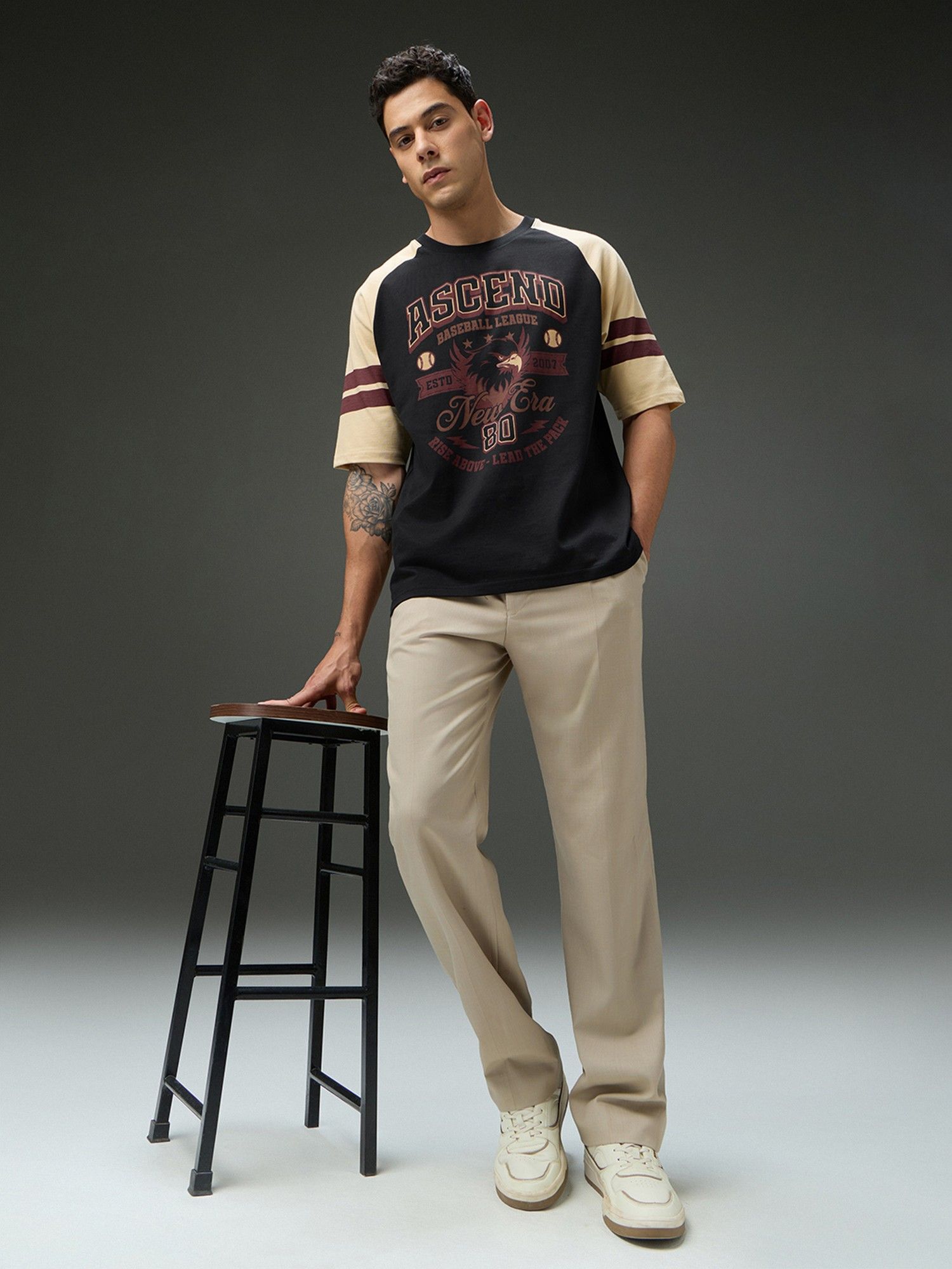 Men Round Neck Raglan Sleeve Black Printed Oversized Fit T-Shirt