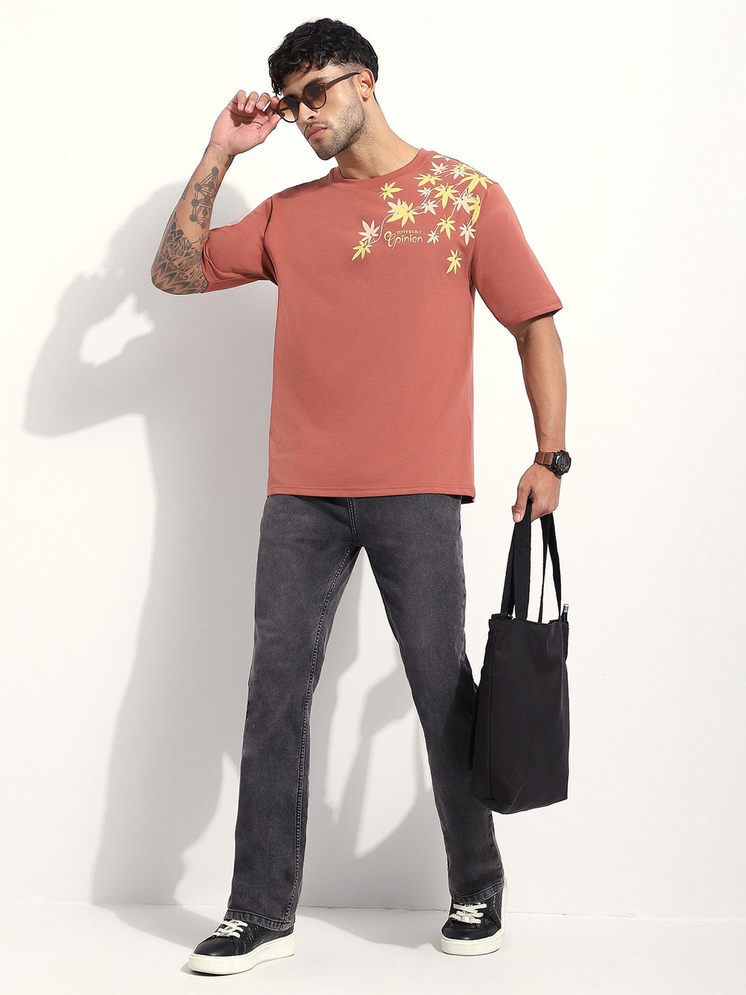 Men Oversized Embroidery Brown T-Shirt