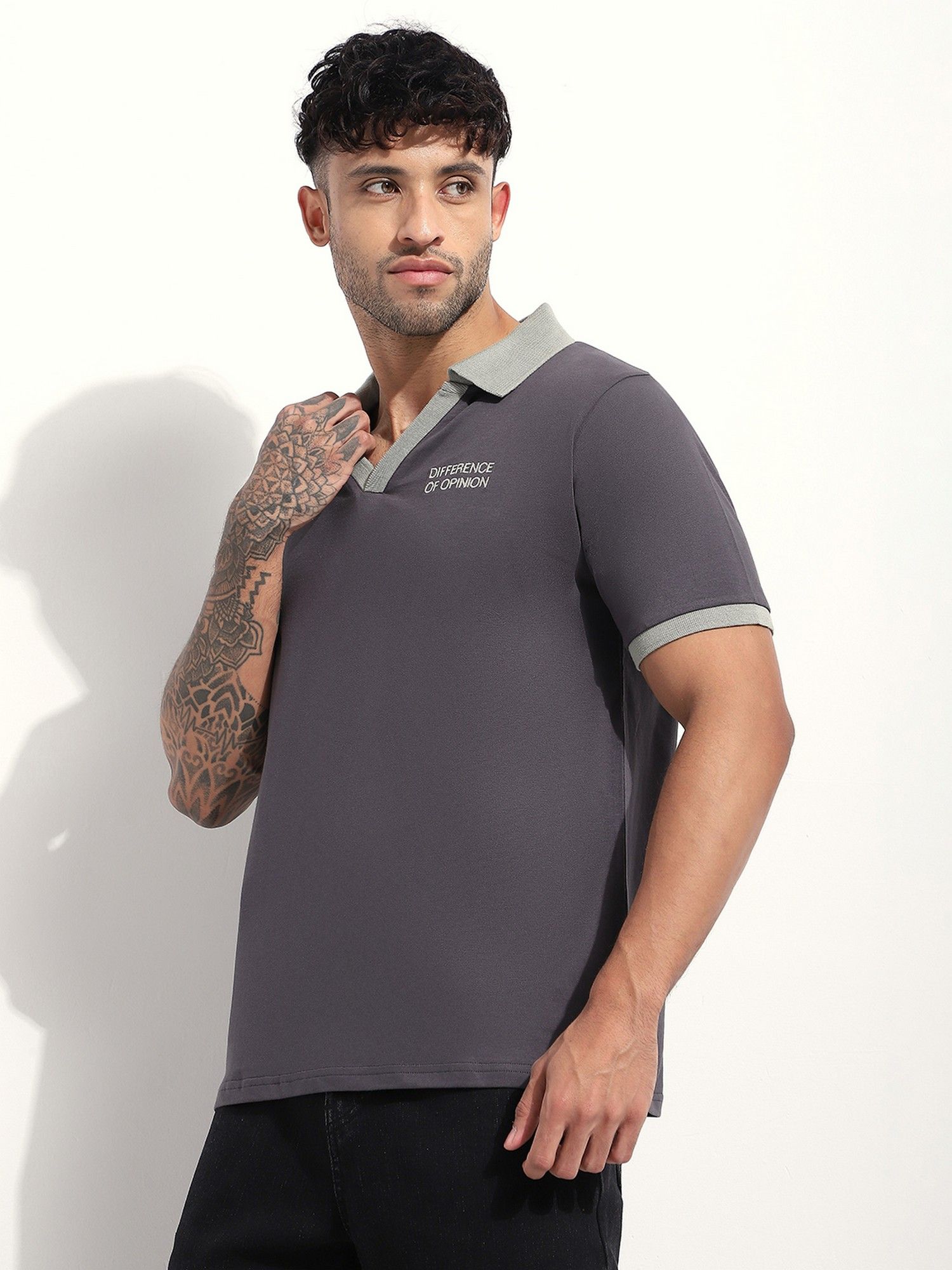 Grey Men Relaxed Fit Embroidery Polo T-Shirt
