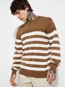 Orange color option, Sold out, Currently selected