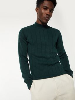 max - Green Men Knit Slim Fit Sweater