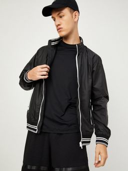 max - Black Men Striped Trim Active Lightweight Jacket