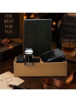 WOODLAND - Formal Assorted Leather Belts & Wallet Gift Set
