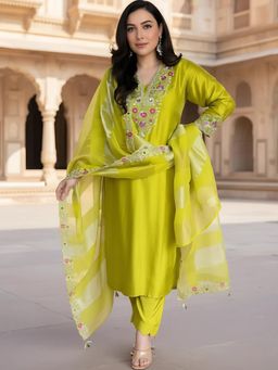 Gahan - Green Silk Embroidered Straight Kurta and Pant with Dupatta