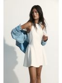 White color option, Currently selected