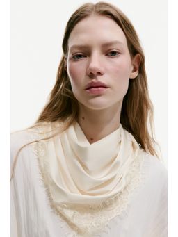 H&M - Women Cream Lace-Trimmed Triangle Scarf