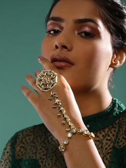 Ruby Raang Studio - Kundan Hand Harness
