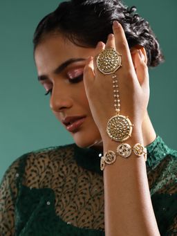 Ruby Raang Studio - Kundan Hand Harness