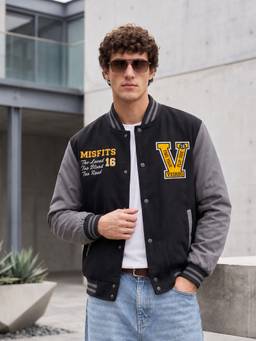 VEIRDO - Men Black Fleece Printed Regular Jacket