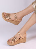 Rose Gold color option, Currently selected