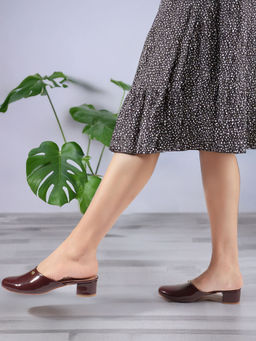Carlton London - Womens Square Toe Elegant Slip-On Patent Block Mules Heels - Wine