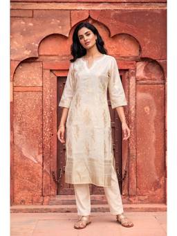 Aurelia - Women Off White Printed Viscose Kurta