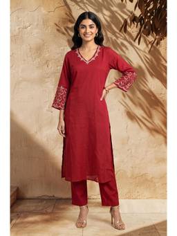 W - Maroon Solid/Plain Polyester Kurta