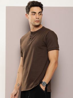 DILLINGER - Brown Solid Regular Henley T-Shirt